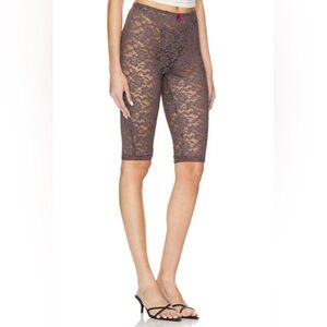 x Intimately FP All Day Lace Capri in Shaved Chocolate
Free People